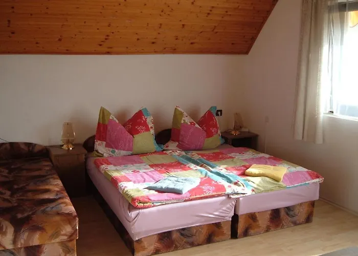 Апартаменты Apartman Heviz Holiday Хевиз
